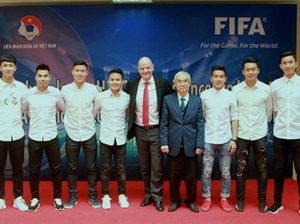 Chủ tịch Liên đoàn bóng đá thế giới FIFA thăm và làm việc tại Việt Nam (11/2/2018)