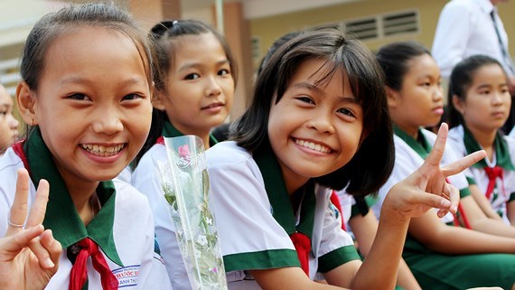 Người phụ nữ làm mờ dần ranh giới về bình đẳng giới ở Việt Nam (8/3/2018)