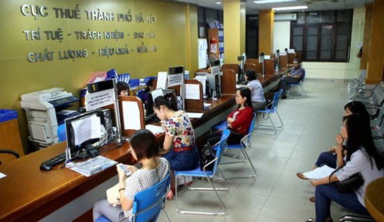 Hà Nội nêu tên 119 doanh nghiệp nợ trên 200 tỷ đồng tiền thuế. (Thời sự sáng 9/4/2016)