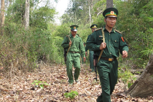 Bộ đội biên phòng góp phần xây dựng biên giới xanh (12/1/2016)