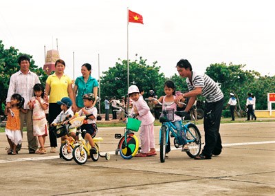 Sức sống nơi quần đảo tiền tiêu (20/3/2016)