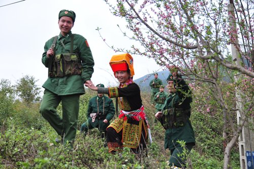 Biên giới vững từ thế trận lòng dân (3/3/2016)