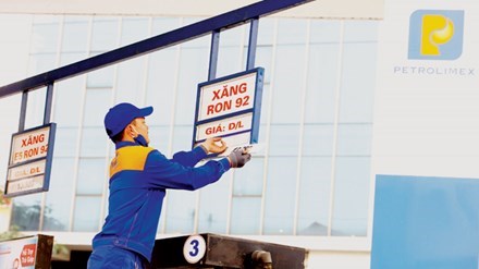 Cần khắc phục những bất cập trong việc áp dụng mức thuế nhập khẩu xăng dầu (17/3/2016)