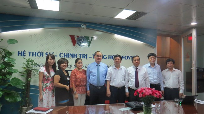 Đối thoại cuối tuần ngày 20/9/2014: Phát huy sức mạnh của đội ngũ trí thức Việt Nam trong thời đại ngày nay.