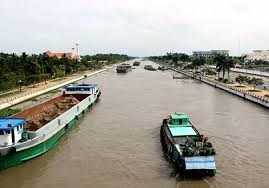 Quốc hội với cử tri ngày 1/9/2014: Những điểm mới của Luật giao thông đường thủy nội địa sửa đổi.