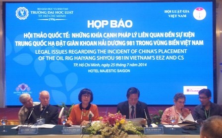 Thời sự chiều ngày 25/7/2014: Nhiều học giả quốc tế nhấn mạnh: Cần giữ gìn Biển Đông thành khu vực hòa bình, hợp tác và thịnh vượng