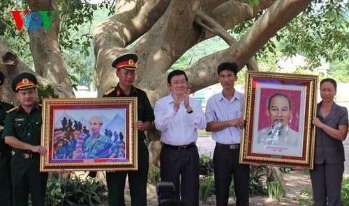 Thời sự trưa ngày 27/7/2014: Chủ tịch nước Trương Tấn Sang thăm và làm việc tại Quảng Ninh