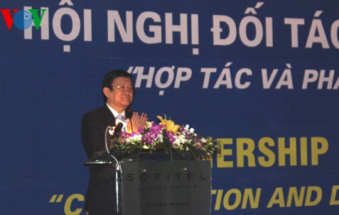 Thời sự trưa ngày 13/8/2014: Chủ tịch nước Trương Tấn Sang dự hội nghị đối tác của Hội Chữ thập đỏ Việt Nam