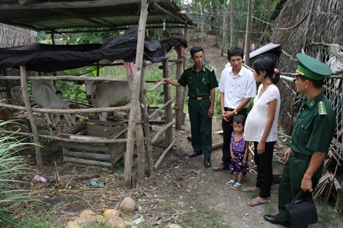 Tình quân dân vùng biên ải.