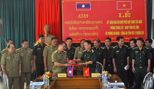 Đảm bảo an ninh trật tự trên tuyến biên giới Việt - Lào