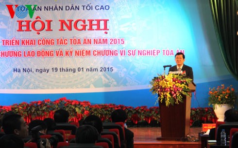 Thời sự chiều ngày 19/01/2015: Chủ tịch nước Trương Tấn Sang dự hội nghị triển khai công tác của ngành Tòa án trong năm 2015.