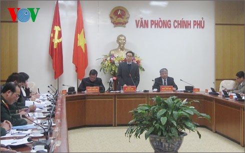 Thời sự đêm ngày 05/02/2015: Chủ trì buổi làm việc về kết quả thực hiện Đề án tìm kiếm, qui tập hài cốt liệt sĩ năm qua, phương hướng nhiệm vụ trọng tâm năm nay, Phó Thủ tướng Vũ Đức Đam đề nghị các bộ, cơ quan liên quan tự rà soát lại, không chỉ bằng trách nhiệm mà bằng tấm lòng với các liệt sĩ.