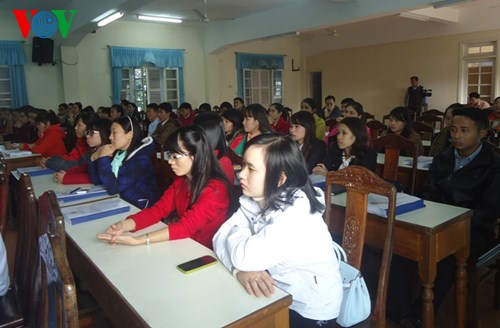 Chính phủ với người dân ngày 18/3/2015: Đề án 500 - những khó khăn và thách thức. 