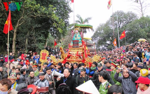 Tầm nhìn UNESCO ngày 21/3/2015: Thờ Mẫu - Tín ngưỡng độc đáo của người Việt.