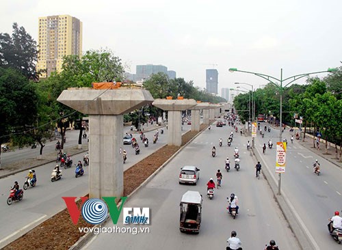 Thời sự đêm ngày 03/4/2015: Dự án đường sắt trên cao Cát Linh - Hà Đông tiếp tục chậm tiến độ đến tháng 3/2016 mới đưa vào sử dụng.