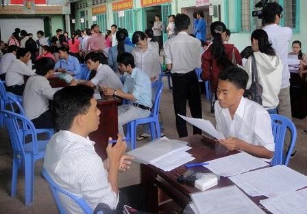 Diễn đàn kinh tế ngày 31/5/2015: Đồng Tháp giải bài toán đưa lao động làm việc ở nước ngoài theo hợp đồng.