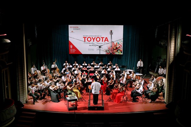 Hòa nhạc Toyota 2015: Tôn vinh âm nhạc cách mạng. (Văn hóa giải trí ngày 27/7/2015)