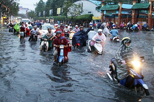 Thủ tướng Chính phủ đề nghị thành phố Hồ Chí Minh giải quyết tình trạng ngập nước trong 5 năm tới