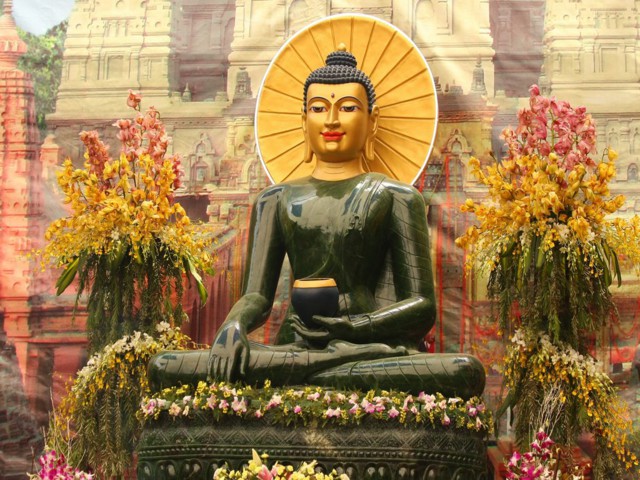 Chiêm bái tượng Phật ngọc: Nhân duyên của người con Phật (27/10/2016)