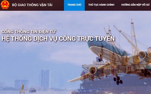 Từ hôm nay, người dân và doanh nghiệp sẽ được cấp, đổi giấy phép kinh doanh vận tải, biển hiệu, phù hiệu xe ô tô qua mạng (Thời sự trưa 25/11/2016)