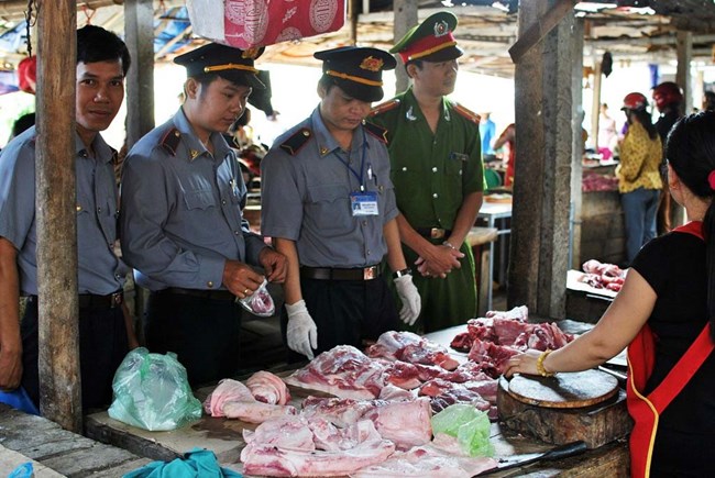 Kiểm soát an toàn vệ sinh thực phẩm – góc nhìn từ chợ (26/4/2016)