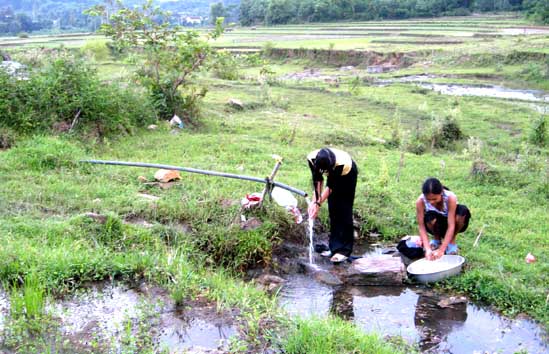 Bảo vệ môi trường sống cho người dân biên giới (19/7/2016)