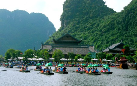 Tạo đường băng cho du lịch cất cánh (19/01/2017)