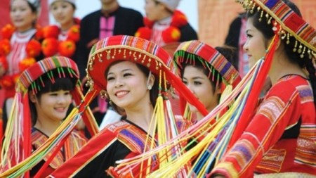Giao lưu văn hóa các dân tộc Việt Nam ngày xuân