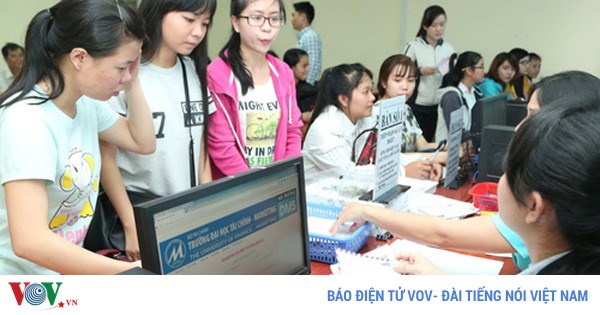 Trao quyền tự chủ tuyển sinh cho các trường đại học, cao đẳng (23/10/2017)