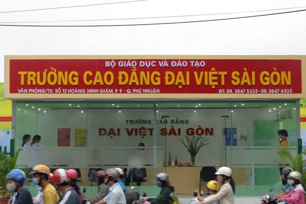 Trường Cao đẳng Đại Việt Sài Gòn trở thành cơ sở giáo dục nghề nghiệp đầu tiên trong cả nước ký cam kết đảm bảo đầu ra cho sinh viên (Thời sự chiều 15/11/2017)