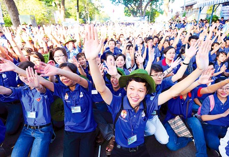 Thúc đẩy sáng kiến khởi nghiệp và việc làm cho giới trẻ (7/12/2017)