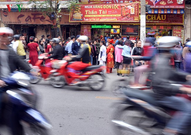 Ngày vía Thần tài và cách ứng xử có văn hóa với tín ngưỡng (6/2/2017)