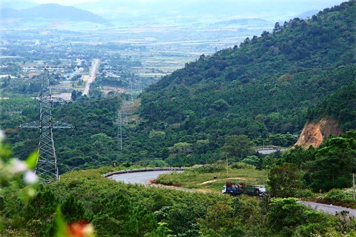 Tháng tư về thăm “Núi lớn” Chư Prong, vùng đất anh hùng (30/4/2017)
