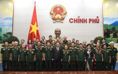 Thủ tướng Nguyễn Xuân Phúc khẳng định hình ảnh người chiến sĩ Trường Sơn luôn in đậm trong tâm trí của mỗi người dân Việt Nam (Thời sự đêm 10/8/2017)
