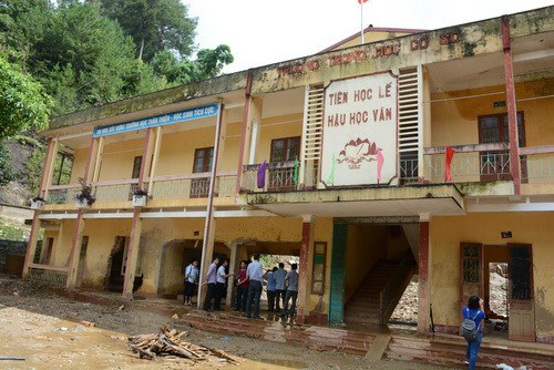 Gian nan kiên cố hóa trường lớp học (07/9/2017)