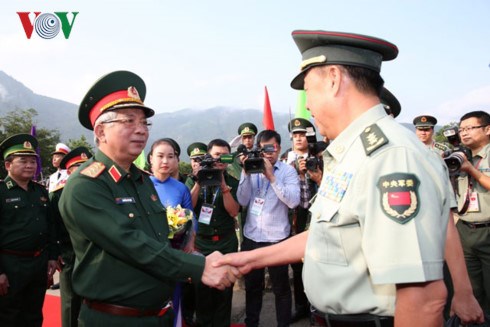 Giao lưu hữu nghị Quốc phòng biên giới Việt - Trung lần thứ 4 đã thành công tốt đẹp (Thời sự chiều 24/9/2017)