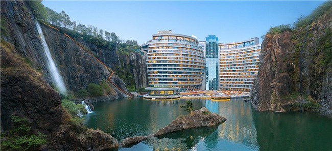 Trung Quốc khai trương khách sạn dưới lòng đất đầu tiên trên thế giới (20/11/2018)