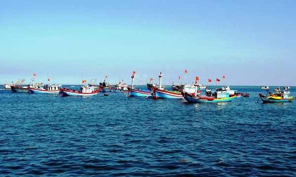 Nâng cao ý thức chấp hành pháp luật của ngư dân trong hoạt động khai thác hải sản (7/11/2018)