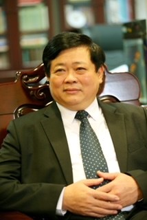 Loạt bài với nhan đề: “Phòng chống tham nhũng - Bài học hôm qua, hành động hôm nay”. Phần 2: “Công cuộc phòng, chống tham nhũng hôm nay” (24/6/2018)
