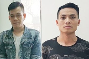 Tạm giữ hình sự 2 nghi phạm trong vụ nổ súng tự chế tại hiệu cắt tóc ở Nam Từ Liêm, Hà Nội cách đây 2 ngày (18/3/2018)