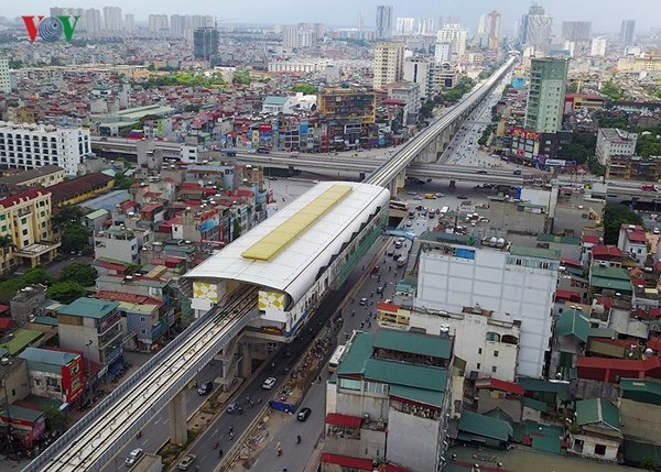 Bộ Giao thông vận tải yêu cầu, cuối năm nay phải vận hành thương mại tuyến đường sắt Cát Linh – Hà Đông (Thời sự sáng 7/4/2018)