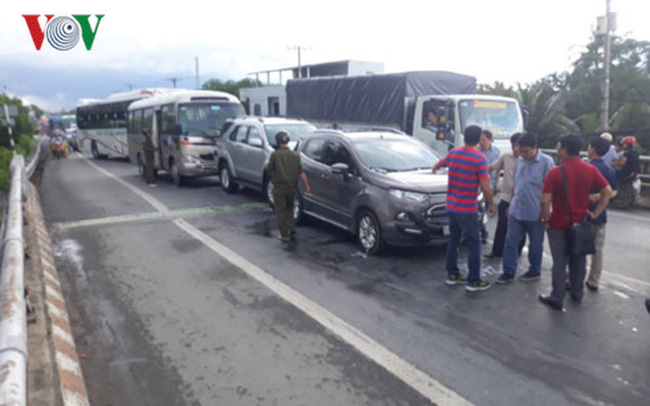 Gia tăng tình trạng lái xe gây tai nạn rồi bỏ trốn (16/4/2018)