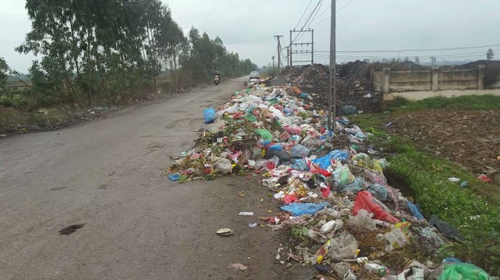 Tìm đường sống thế nào giữa bãi rác (5/5/2018)