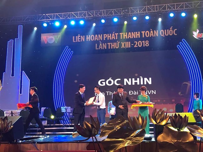 Liên hoan phát thanh toàn quốc lần thứ 13 bế mạc sau 3 ngày diễn ra sôi nổi với rất nhiều các hoạt động nghiệp vụ, hội thảo và triển lãm. Ban tổ chức đã trao tổng cộng 20 giải vàng cho các tác giả và nhóm tác giả có tác phẩm dự thi xuất sắc ( Thời sự đêm 5/5/2018)