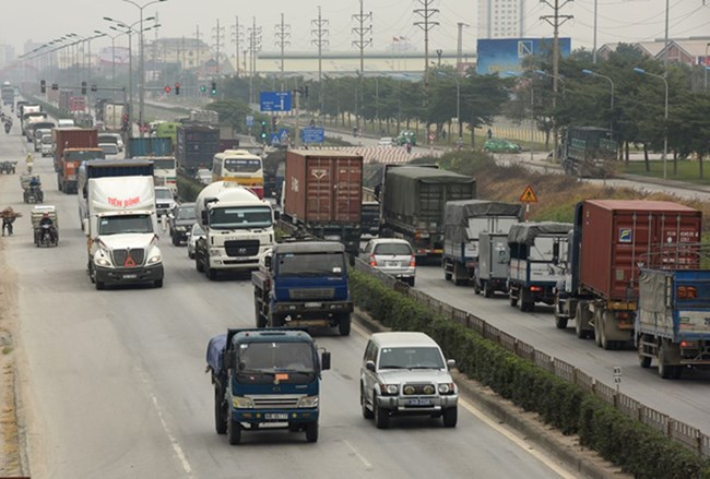 Rà soát điều kiện kinh doanh vận tải để cạnh tranh bình đẳng. (17/7/2018)