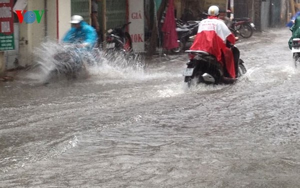 Bắc Bộ ứng phó với mưa lớn trên diện rộng (28/7/2018)