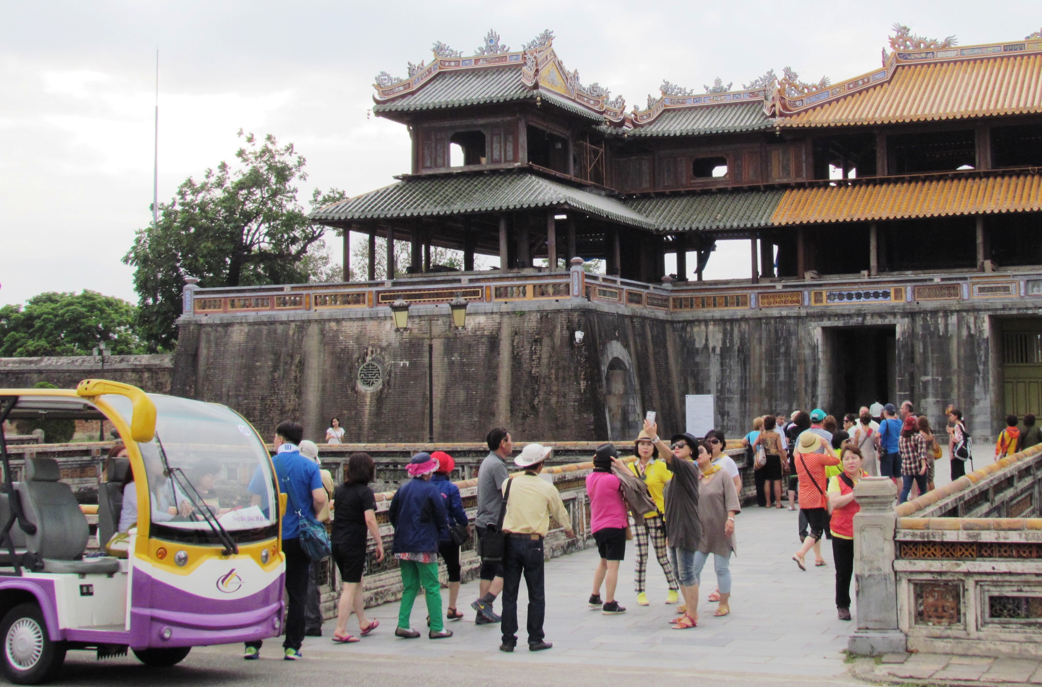 Đại nội Huế “chuyển mình” đón khách (6/7/2018)