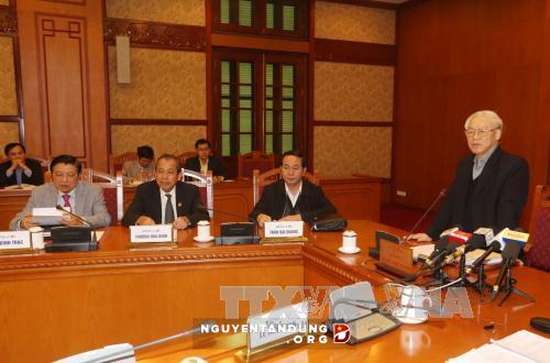 Bộ Chính trị kết luận thí điểm đổi mới, sắp xếp tổ chức, nhân sự (Thời sự sáng 16/8/2018)