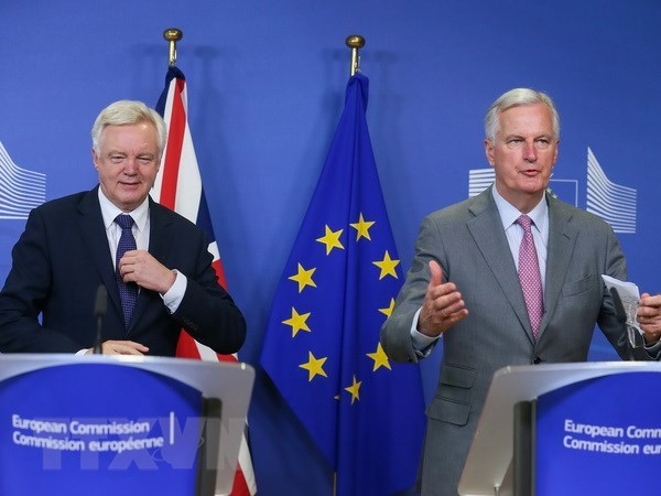 EU và Anh bước vào vòng đàm phán Brexit quyết định (17/8/2018)

