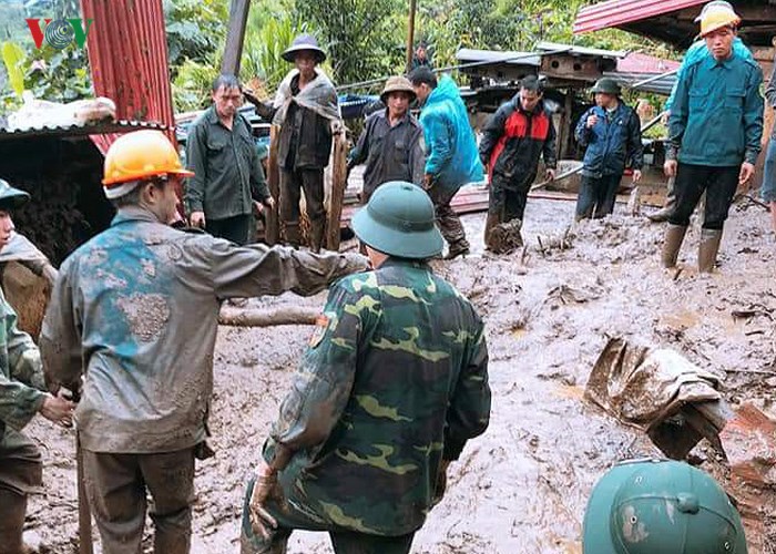 Lai Châu nỗ lực khắc phục mưa lũ, tìm kiếm 12 người thiệt mạng và mất tích (Thời sự chiều 4/8/2018)